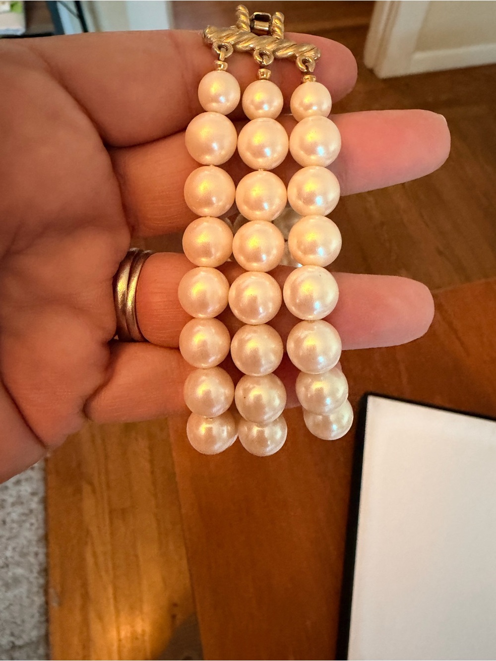 Source Unknown Gold-Tone Clasp Triple-Strand Cream Faux Pearl Bracelet